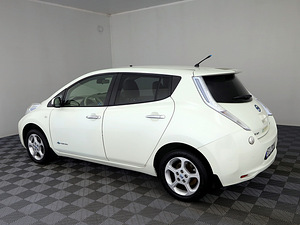 Nissan LEAF Comfort 80kW (4 фото из 9)