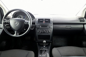Mercedes-Benz A 180 Elegance ATM 2.0 CDI 80kW (5 foto / 7)