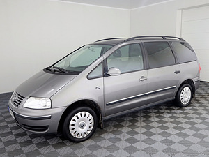 Volkswagen Sharan Comfortline Facelift ATM 1.9 TDI 85kW (2 foto / 8)
