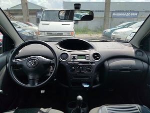 Toyota Yaris Facelift 1.3 64kW (5 foto / 7)