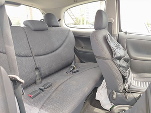 Toyota Yaris Facelift 1.3 64kW (7 foto / 7)