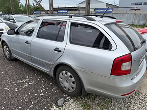 Skoda Octavia Comfortline Facelift 1.4 90kW (4 foto / 7)