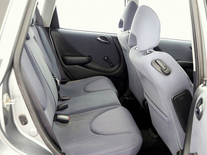 Honda Jazz Elegance Facelift 1.3 61kW (7 foto / 7)
