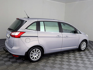 Ford Grand C-Max Comfort 1.6 92kW (3 foto / 8)