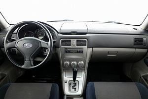 Subaru Forester Facelift AWD ATM 2.0 116kW (5 foto / 7)