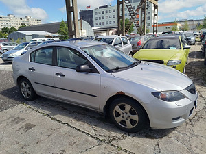 Mazda 3 Facelift 1.6 77kW (1 foto / 7)