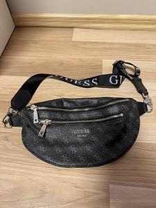 Guess (2 фото из 3)