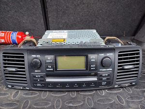 Toyota Corolla (E12) automakk (1 foto / 1)
