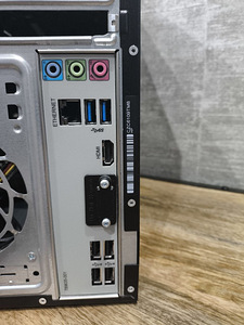 Arvuti HP 8Gb RAM 120Gb SSD A8-8650 R7 (3 foto / 6)