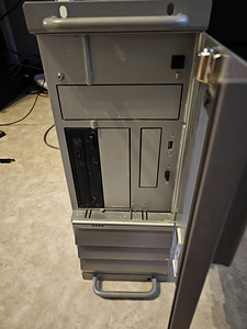 Siemens SIMATIC IPC547D устаревшая инженерная рабочая станция (3 фото из 6)