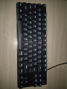 Mänguarvuti Ryzen 5 7500F / RTX 5060 8GB / 32GB RAM + 240Hz (7 foto / 7)