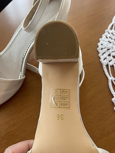 Pruudi kingad firmalt Monsoon bridal, suurus 38, nagu uued! (5 foto / 7)