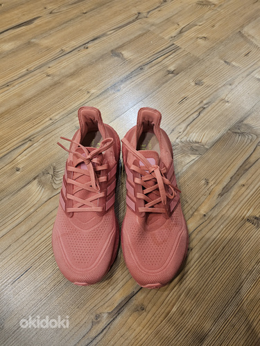 Naiste tossud ADIDAS!Suurus 41.5!