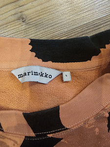 Женская кофта MARIMEKKO! Размер L! (2 фото из 3)