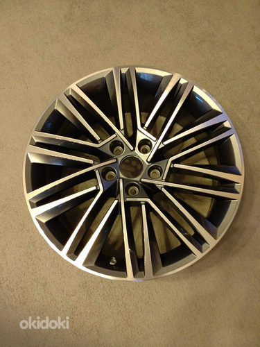 Skoda Luxon 18” uued originaal veljed