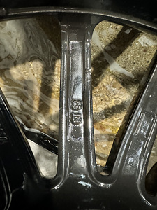 M: MB AMG veljed 18” (4 foto / 4)