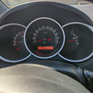 Kia venga 2010 1.4 66kw diisel (6 foto / 10)