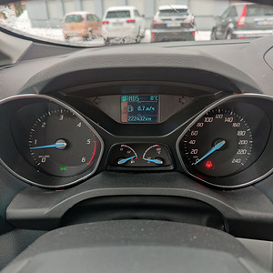 Ford grand c-max 7 istet 2.0 120kw diisel 2011 (6 foto / 12)
