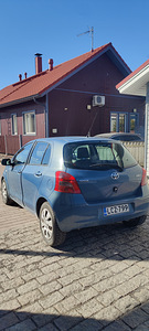 Toyota yaris 1.4-66 kw disel 2008 (3 foto / 10)