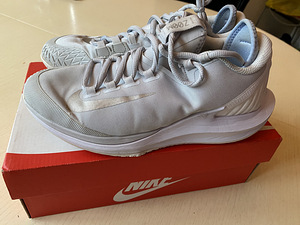 Nike tossud, s 38 (4 foto / 5)