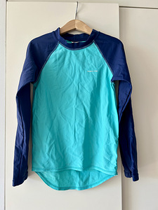 Polarn O.Pyret POP laste UV kaitsega top ujumissärk 122/128 (1 foto / 4)