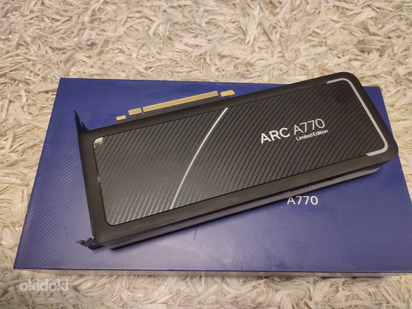 Intel ARC A770 LE 16Gb (foto #4)