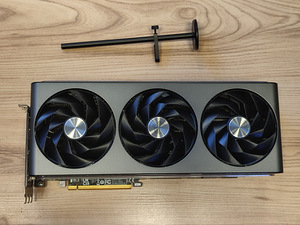 Sapphire NITRO+ RX 7900 XTX Vapor-X 24G (1 foto / 6)