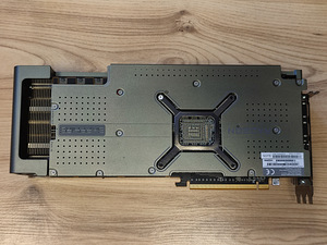 Sapphire NITRO+ RX 7900 XTX Vapor-X 24G (3 foto / 6)