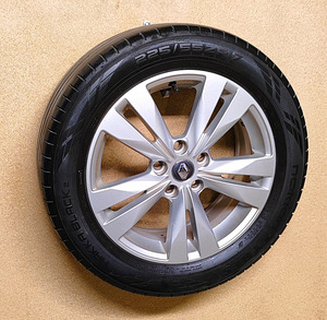 Оригинальные диски Renault R17 (1 фото из 6)