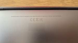 MacBook Pro 15" (2018) (2 фото из 10)