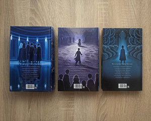 Harry Potteri raamatud (2 foto / 3)