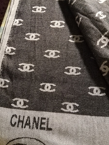 CHANEL HARMAA KAULALIINA (3 valokuva sivusta 4)