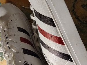 PORSCHE KENGÄT VALKOISET KOKO 44 (4 valokuva sivusta 4)