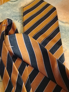 MARJA KURKI SILKI SOLMIO (4 valokuva sivusta 4)