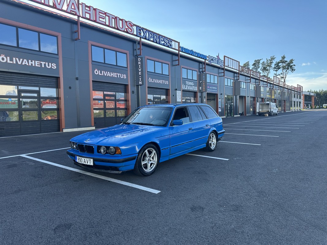 BMW
