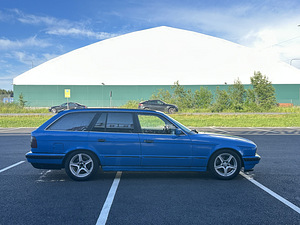 BMW (8 foto / 11)