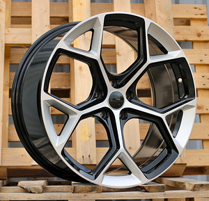 R20x9  5X112  ET  35  66.5  I5598  (FBX112)  Silver Shining+Black (SSBL)  For AUD  (A+M+Z5)  (HYBRID FORGED) (1 foto / 1)