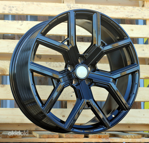 R22x9.5  5X108  ET  45  63.4  I5562  (FL5562)  Black (BL)  For LAND  (K3)  (HYBRID FORGED)