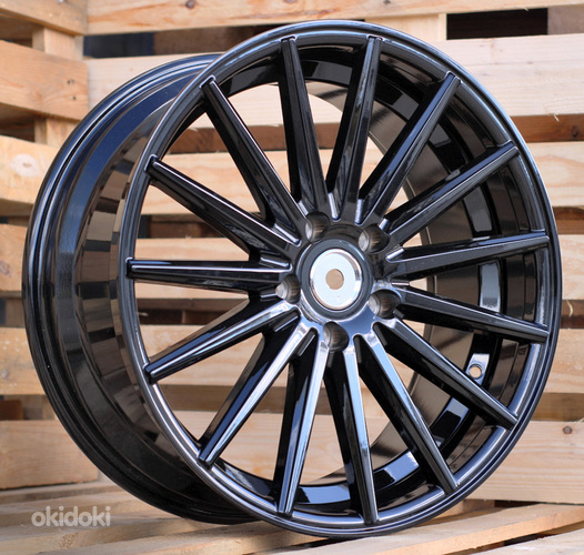 R18x8  5X112  ET  40  66.5  I1129  (IN1129/FR999)  Black (BL)  For RACIN  (P2)  (Style Vossen)