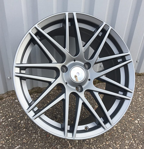 R17x7.5  3X112  ET  25  57.1  HX013  (E269177511S)  Gun Metal (GM)  For SMART  (R)  (Rear) (1 foto / 1)