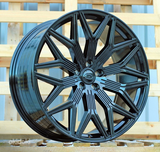 R22x10  5X120  ET  38  72.6  HF2175  Gloss Black (GB)  For LAND  (Z5)  (HYBRID FORGED)