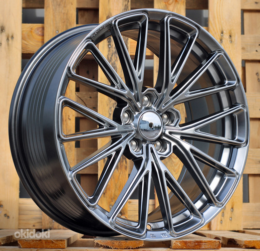 R18x8  5X108  ET  38  73.1  FF137  Silver (SI)  For RACIN  (P1)  (HYBRID FORGED Style HRE (Titanium Silver))