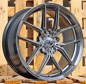 R18x8  5X108  ET  38  73.1  FF138  Silver (SI)  For RACIN  (P1)  (HYBRID FORGED Style HRE (Titanium Silver)) (1 foto / 1)