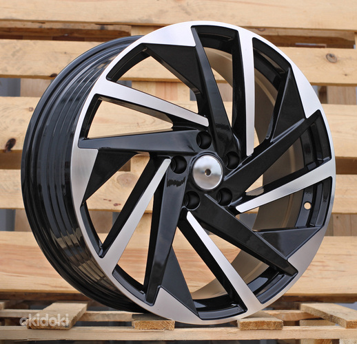 R18x8  5X112  ET  45  57.1  FBX170  Black Polished (MB)  For VW  (Z5)  (HYBRID FORGED)