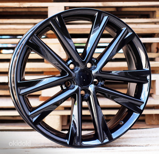 R18x8  5X114.3  ET  40  60.1  BY298  Black (BL)  For LEX  (K4)