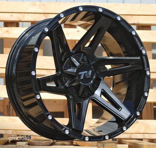 R20x9  12X135/139  ET  0  106.1  B1676  Black (BL)  For 4X4  (K3)  (Milling Rivets)
