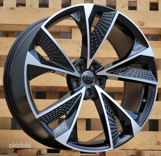 R18x8  5X112  ET  40  66.5  B1566  (FBX008)  Black Polished (MB)  For AUD  (Z6+Z5+M)  (HYBRID FORGED)