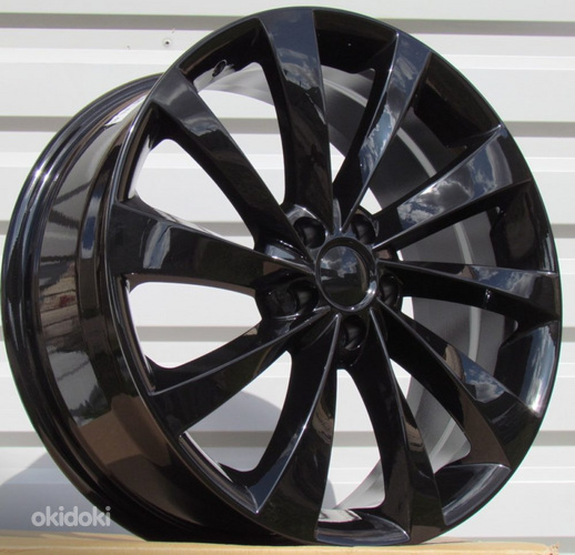 R18x8  5X114.3  ET  40  64.1  B1396  Black (BL)  For TESLA  (Z2)  (Model 3)