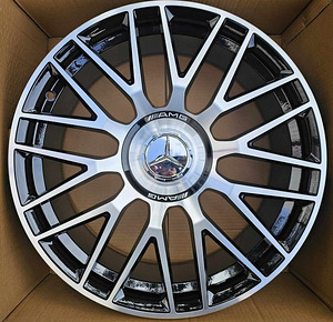 R19 Mercedes AMG 19×8.5 5×112 ET: 38 66.6 Color: Black polish (BP) AMZ 932F MB (5 foto / 6)