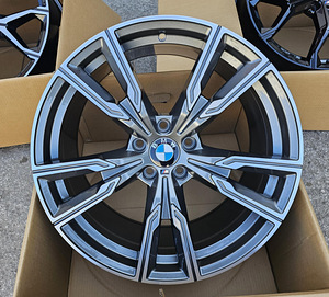 R20 veljed 5x120 BMW M style x5 x6 f15 f16 E70 E71 (1 foto / 1)